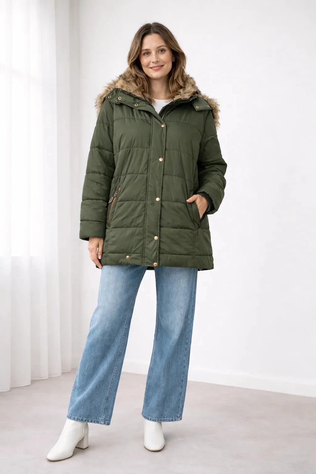 Blanche Snap Front Hooded Puffer Jacket in Green
