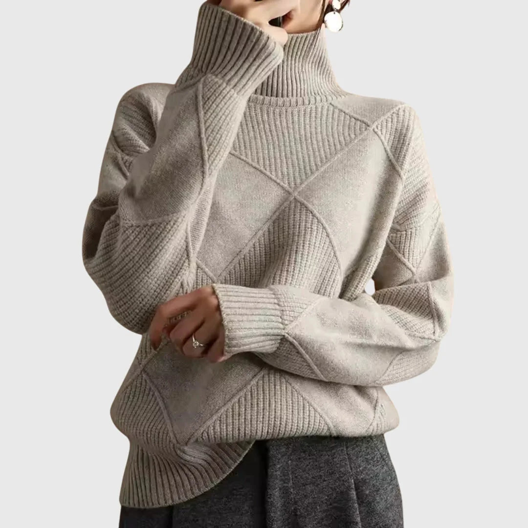 Diana Diamond Pattern Turtleneck Sweater in Light Grey