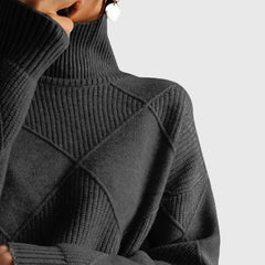Diana Diamond Pattern Turtleneck Sweater in Black