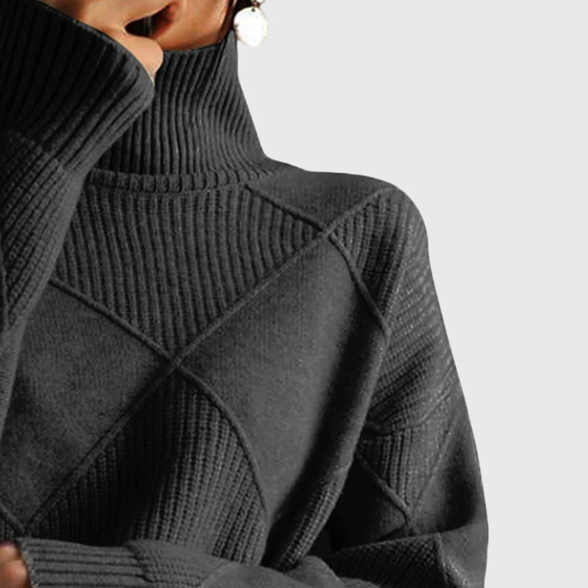 Diana Diamond Pattern Turtleneck Sweater in Black