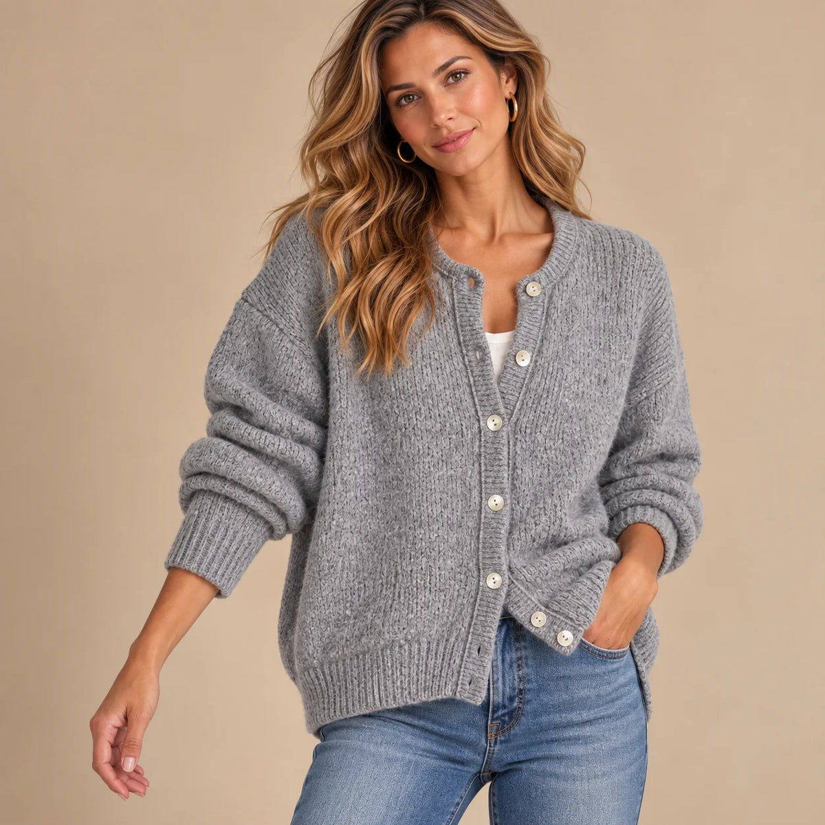 Faith Crewneck Shell Button Cardigan in Grey