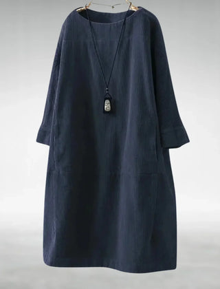 Hilda Ribbed Texture Relaxed Midi Dress in Navy