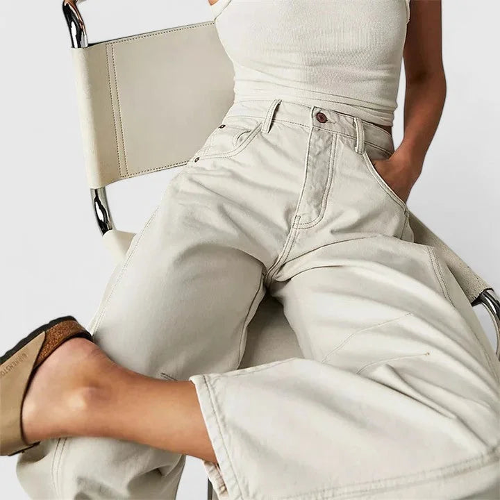 Phoebe Barrel Leg Jeans in Cream