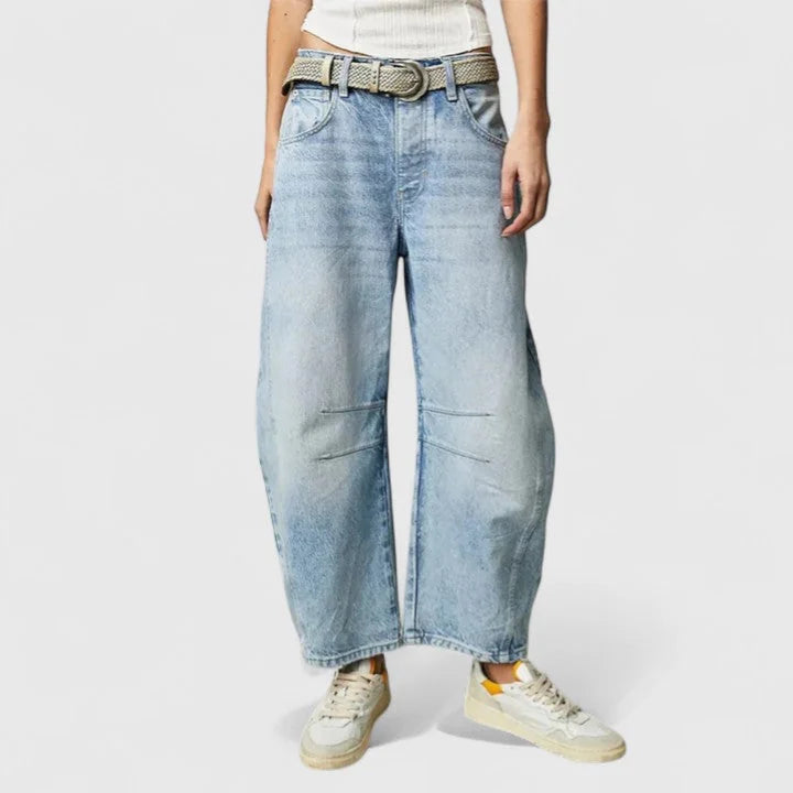 Phoebe Barrel Leg Jeans in Light Blue