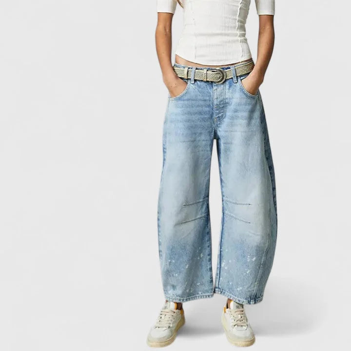 Phoebe Barrel Leg Jeans in Light Blue