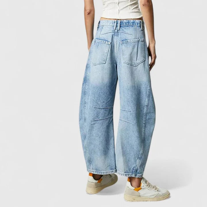 Phoebe Barrel Leg Jeans in Light Blue