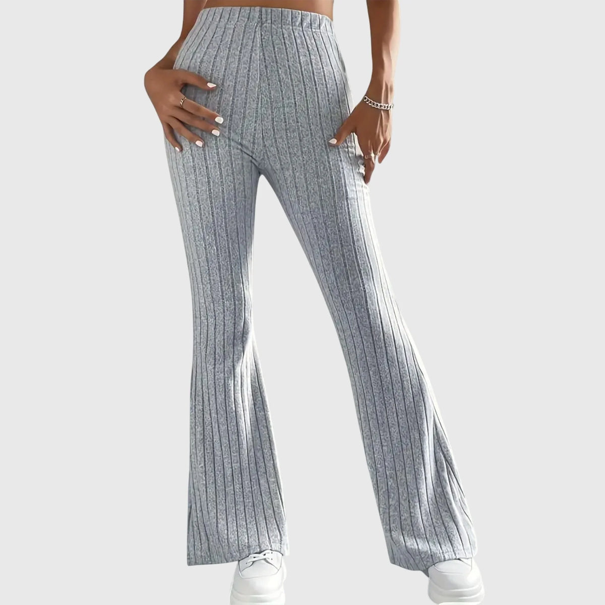 Phyllis Ribbed Flared Pants in Grey