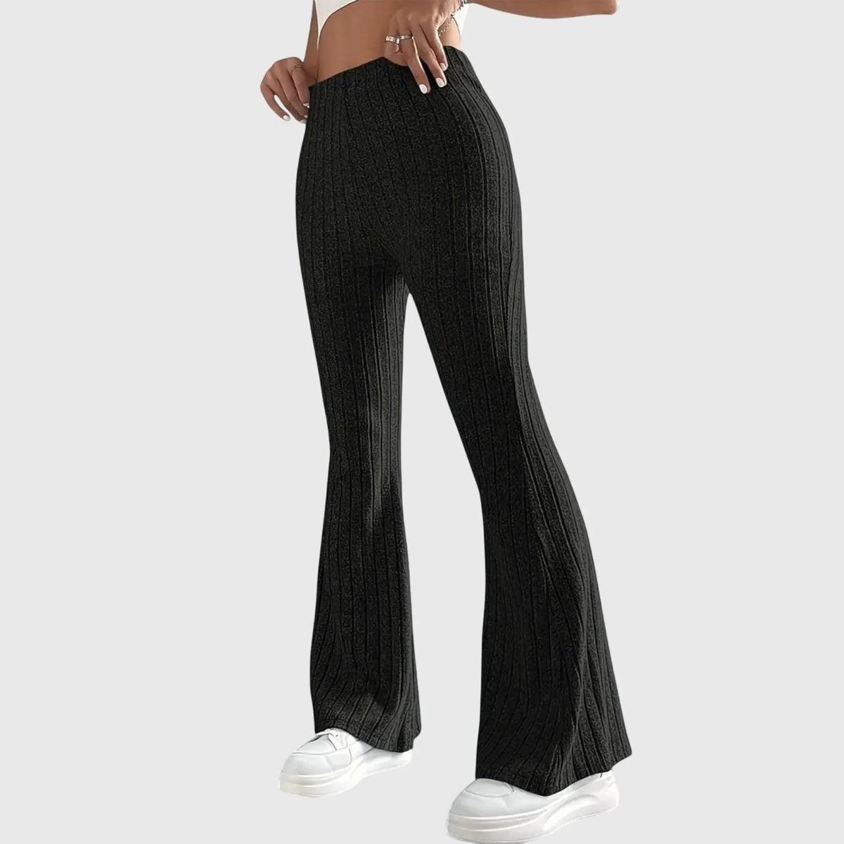 Phyllis Ribbed Flared Pants in Black
