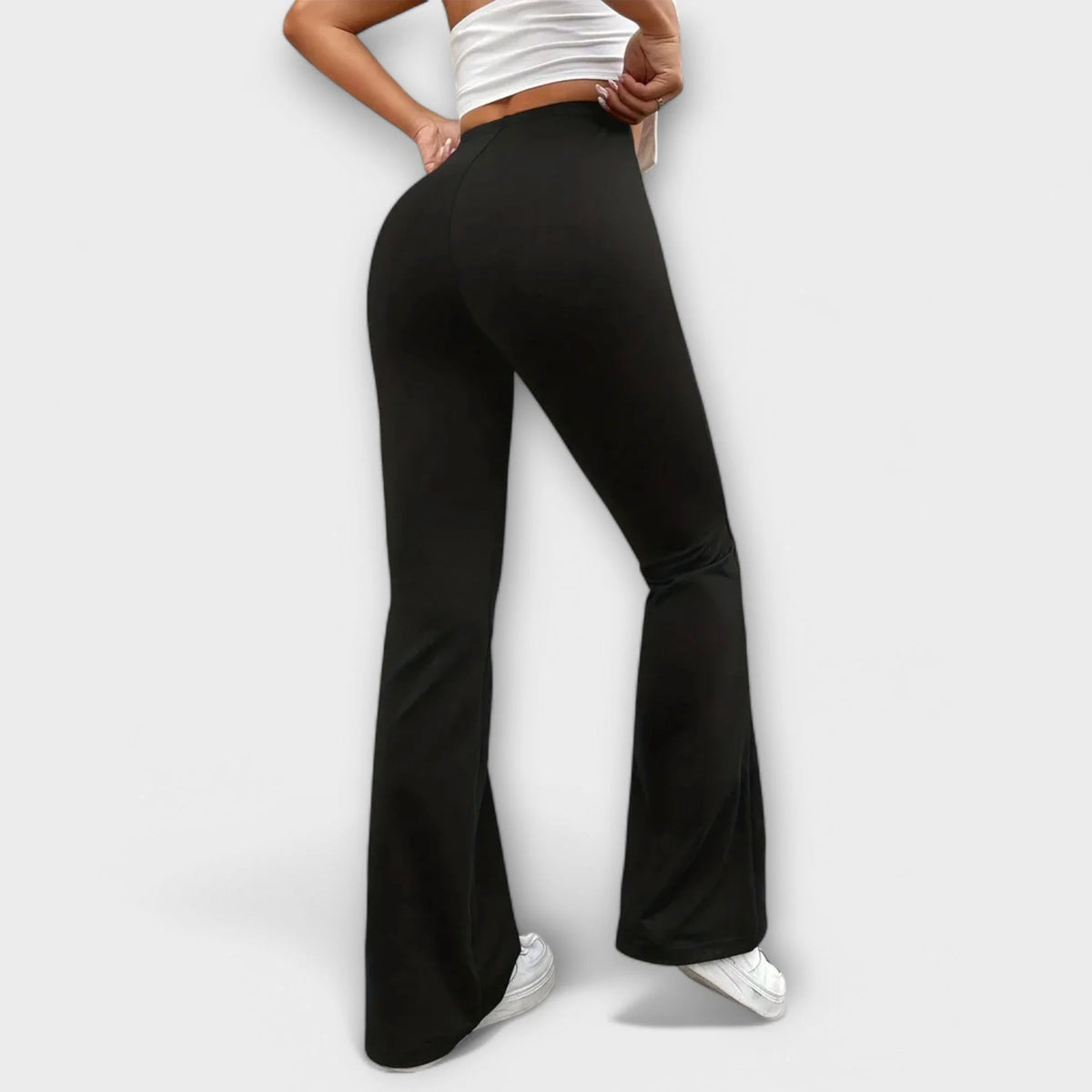 Piper V-Waist Flared Pants in Black