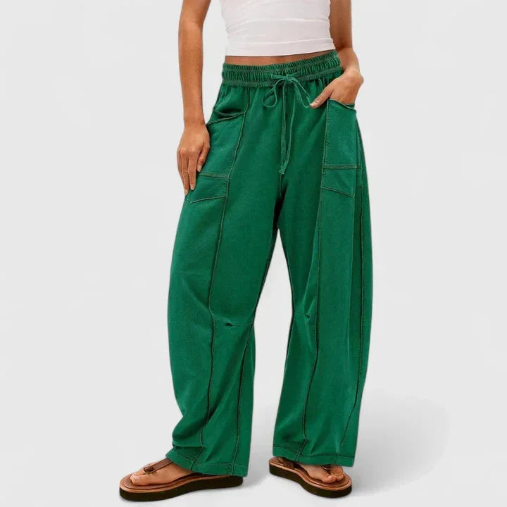 Priscilla Seamed Barrel Leg Pants in Green