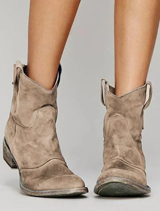 Tara Slouchy Short Western Boots in Taupe
