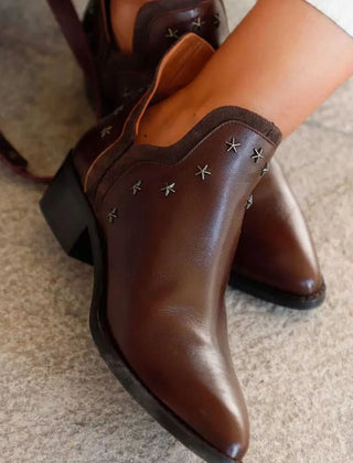 Trudy Star Stud Western Boots in Brown