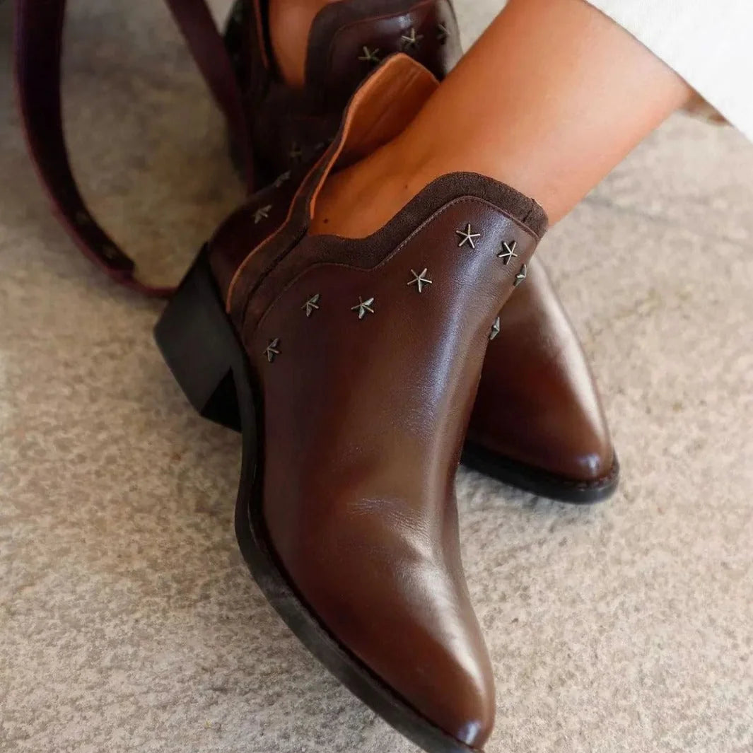 Trudy Star Stud Western Boots in Brown