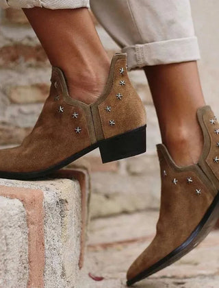 Trudy Star Stud Western Boots in Light Brown