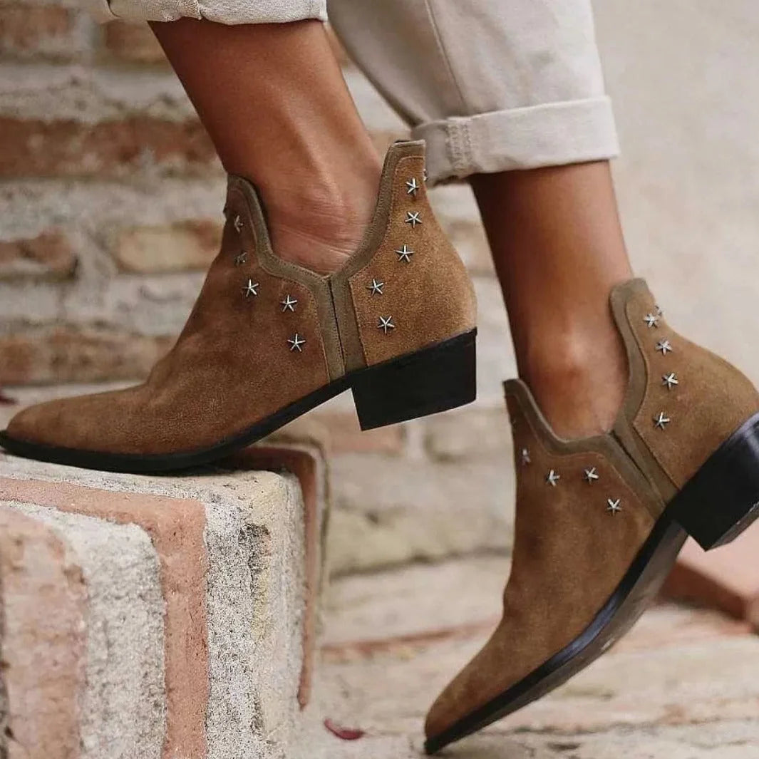Trudy Star Stud Western Boots in Light Brown