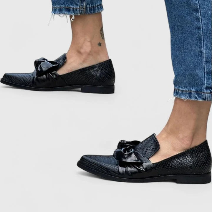 Vivian Textured Bow Loafers in Black