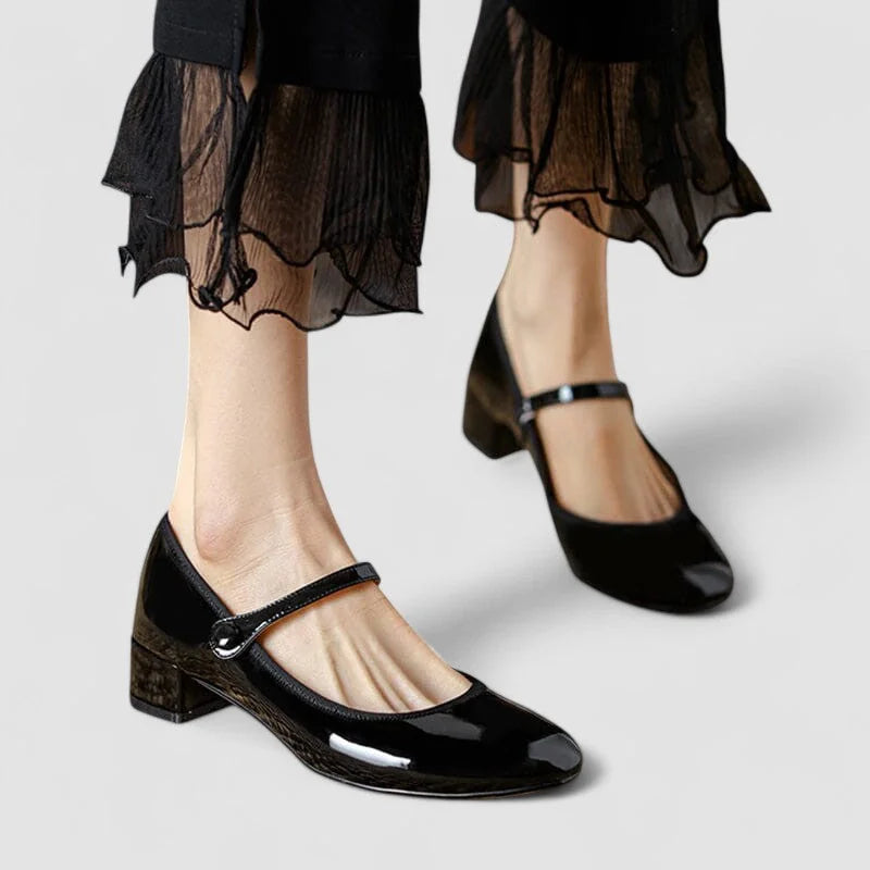 Yolanda Glossy Block Heel Mary Janes in Black