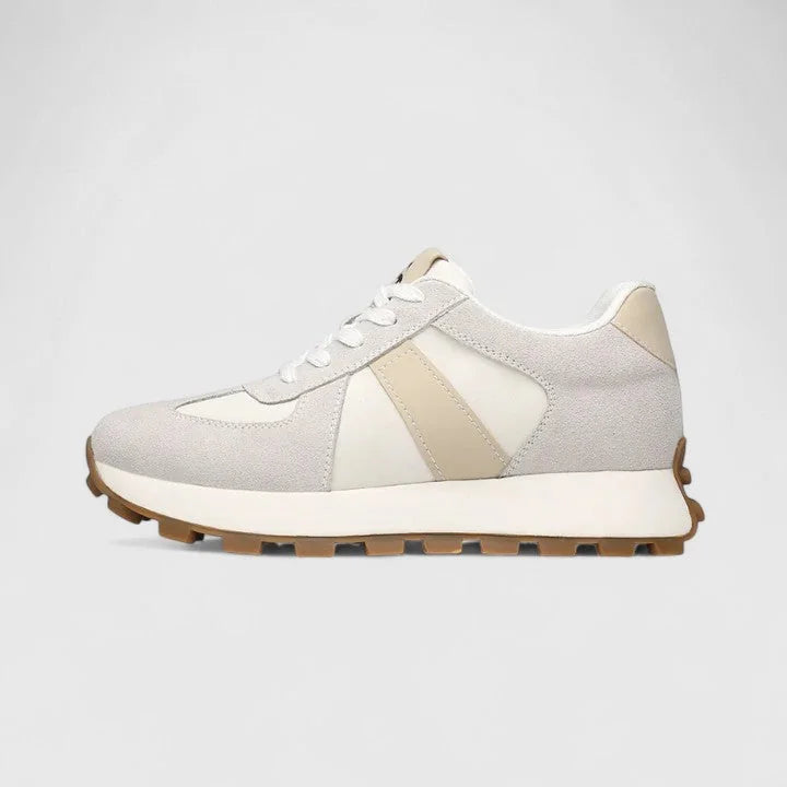 Zelda Retro Runner Sneakers in White